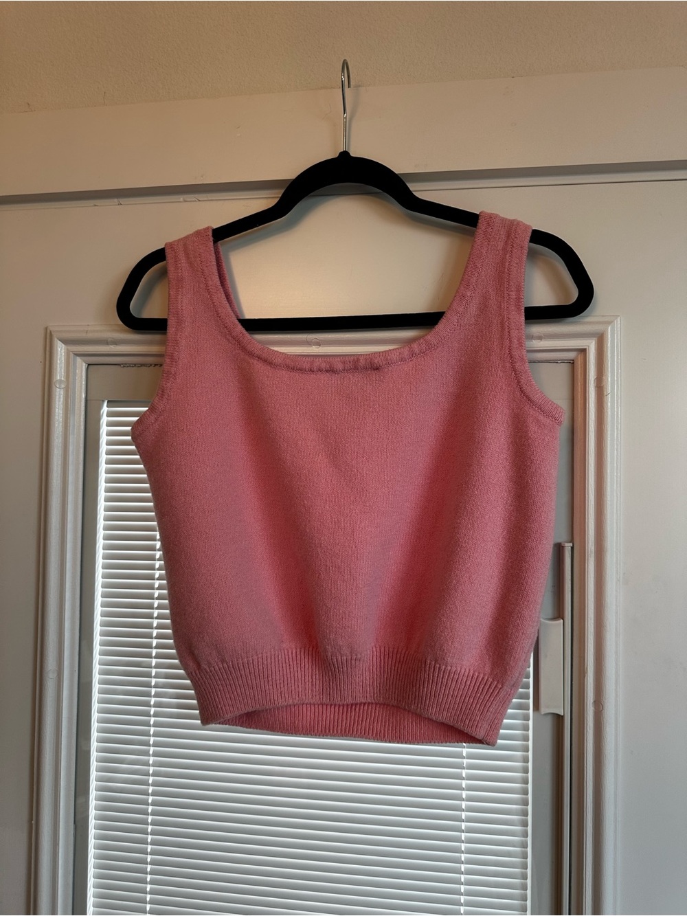 St. John Pink Sleeveless Knit Tank - Picture 2 of 2